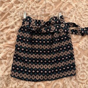 Geometric Patterned Navy Skirt